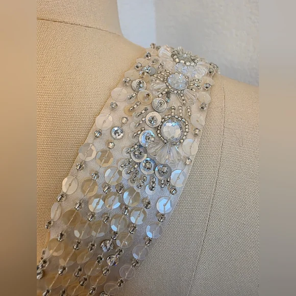 Jenny Packham Wedding Dress - Picture 10 of 16